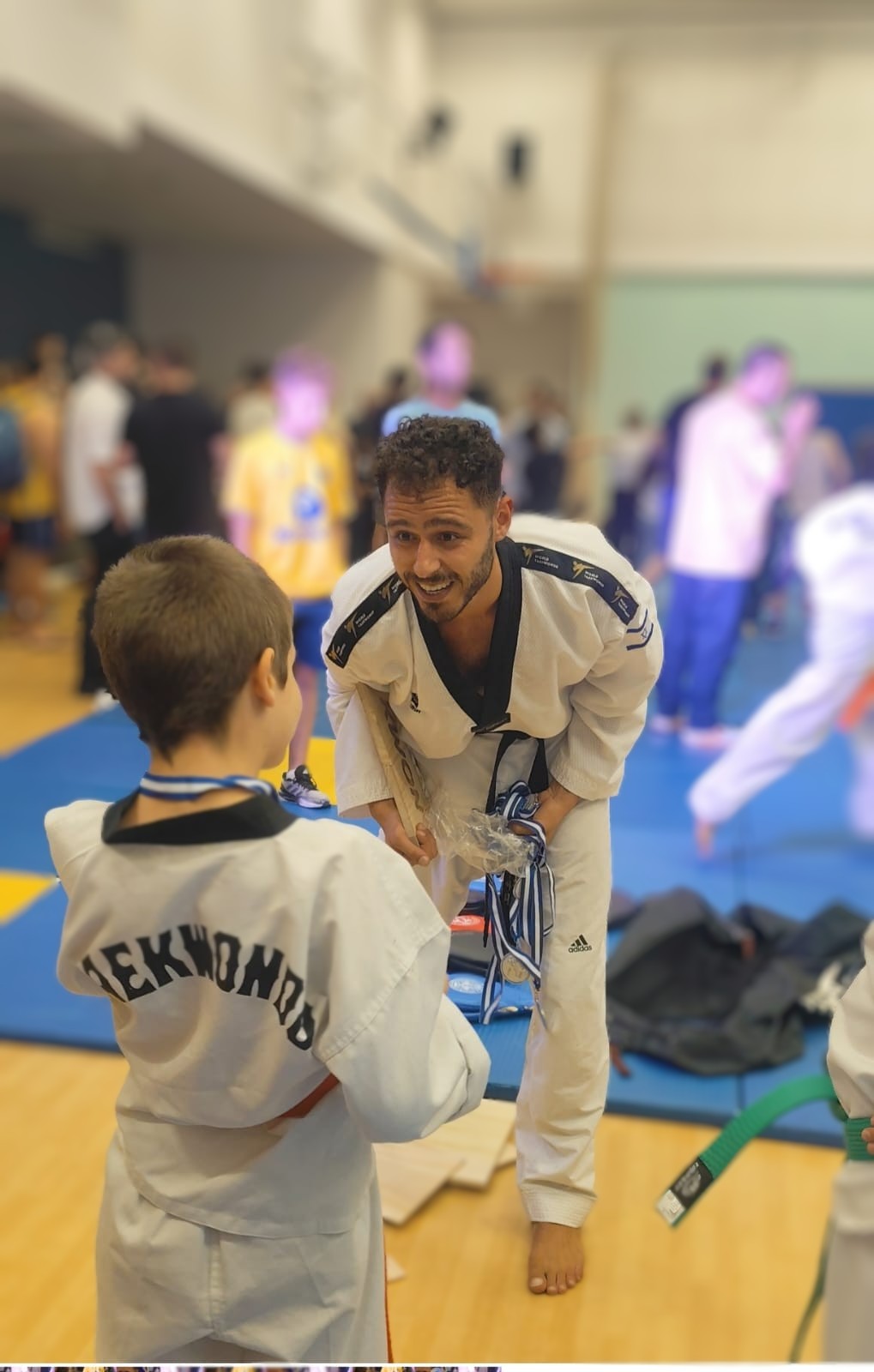 המאמן הראשי של Genesis TKD